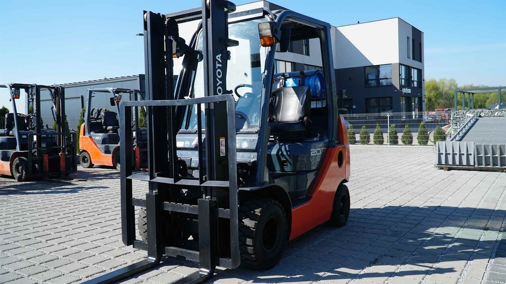 Wózek widłowy używany Toyota 02-8FGK20 /#268/