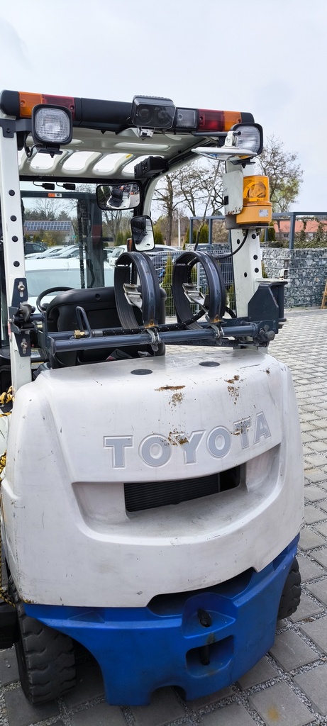 Wózek widłowy używany Toyota 02-8FKG20 #1203