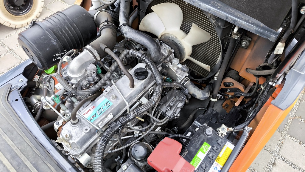 Wózek widłowy używany Toyota 02-8FG15 #1204