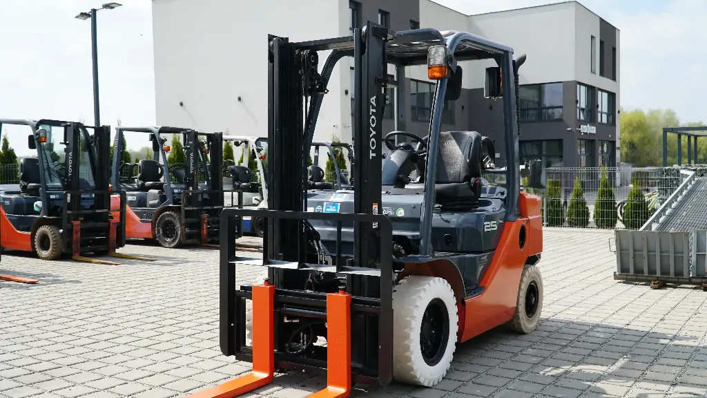 Wózek widłowy używany Toyota 02-8FG25 /#910/