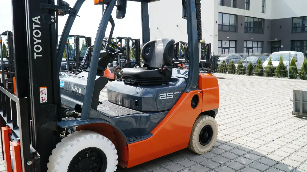 Wózek widłowy używany Toyota 02-8FG25 /#912/