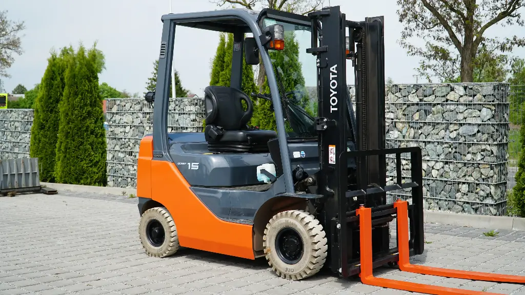 Wózek widłowy używany Toyota 02-8FG15 #1204