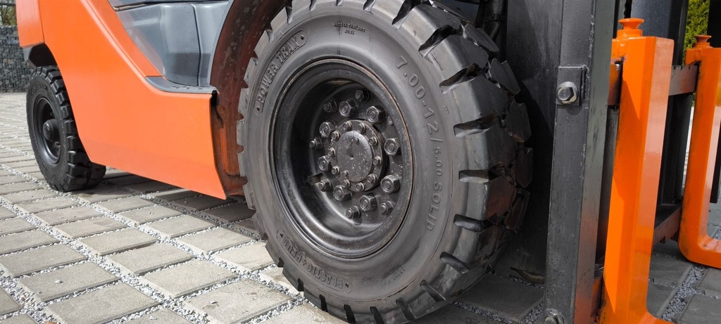 Wózek widłowy używany Toyota 02-8FG25
