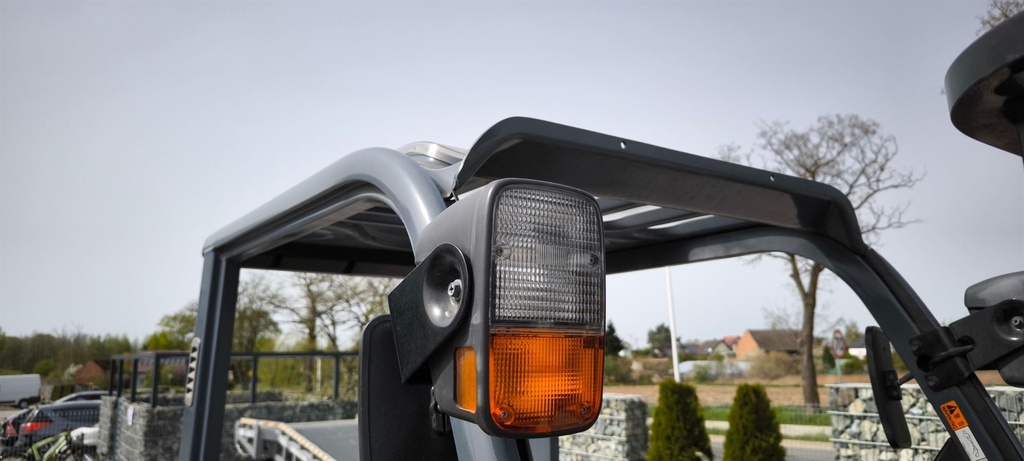 Wózek widłowy używany Toyota 02-8FG25