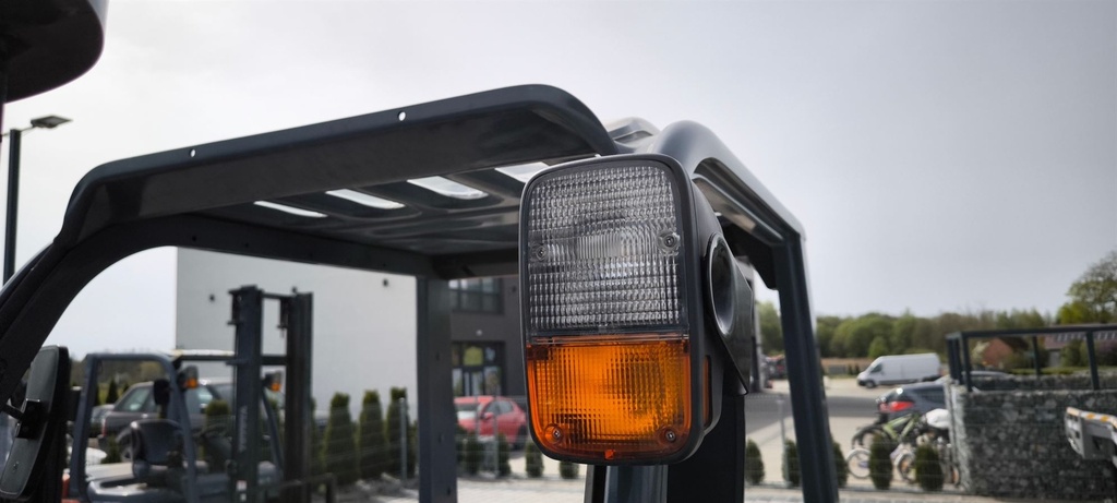 Wózek widłowy używany Toyota 02-8FG25