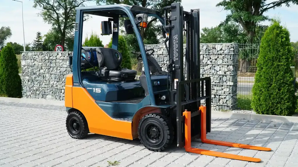 Wózek Widłowy Używany Toyota 02-8FGL15 /#269/