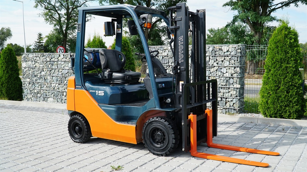 Wózek Widłowy Używany Toyota 02-8FGL15 /#269/