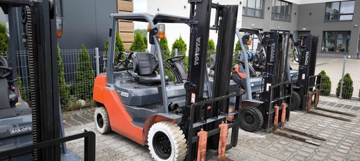Wózek widłowy używany Toyota 02-8FG25 /#609/
