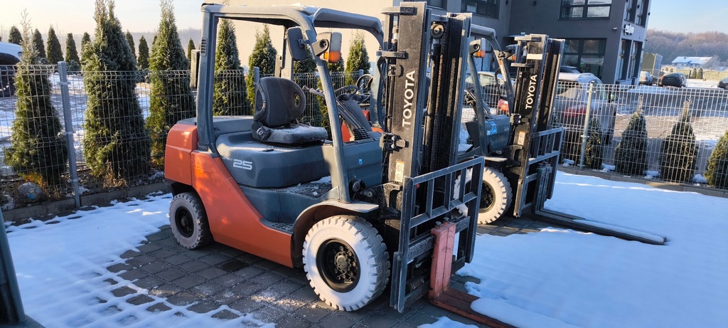 Wózek widłowy używany Toyota 02-8FGL25 /#914/
